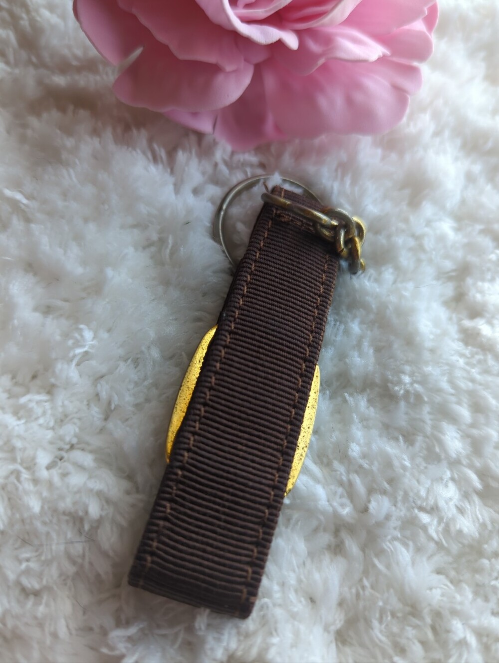 Salvatore Ferragamo Vintage Brown Ribbon Keyring with Gold Tone Hardware - Picture 3 of 3